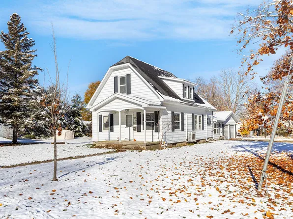 735 E Marshall St, Hastings, MI 49058