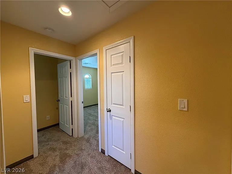 10811 Ackers Dr — Photo 21
