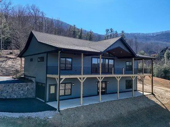 256 Windy Reed Dr, Hiawassee, GA 30546