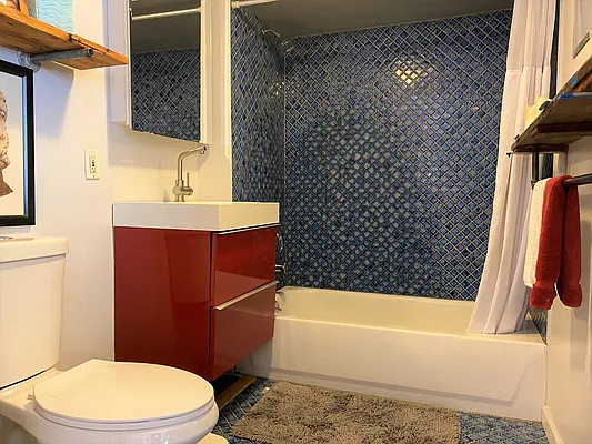 Rented by Corcoran | media 5