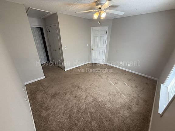 5th image of 733 Stallings Rd APT F