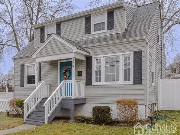 370 Laurence Pkwy, Laurence Harbor, NJ 08879