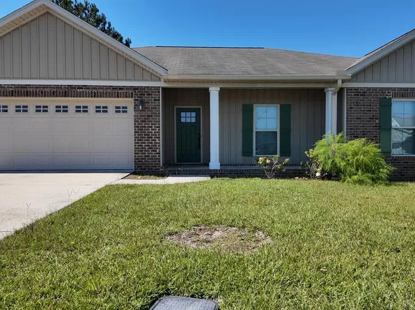 111 Yarmouth Ct, Dothan, AL 36301