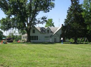 2102 Jackson Rd, Ottawa, KS 66067