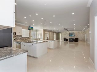 11351 Locust Ave, Hesperia, CA 92345