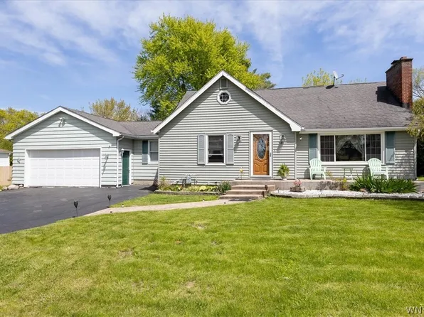 5227 Orchard Ave, Hamburg, NY 14075