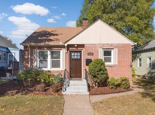 1005 Minnehaha Ave W, Saint Paul, MN 55104