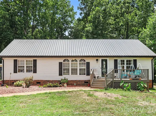 1756 Martin Rd, Kings Mountain, NC 28086