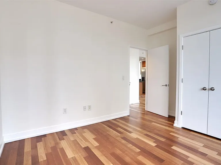 389 Washington St #20A — Photo 9