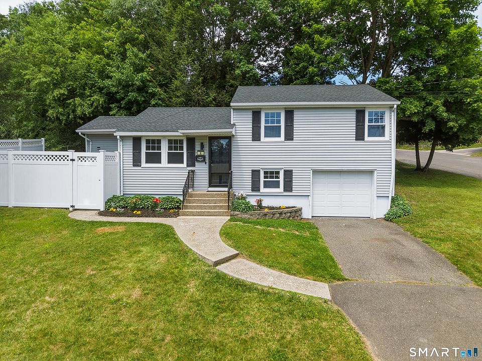 1st image of 6 Glenford Drive
