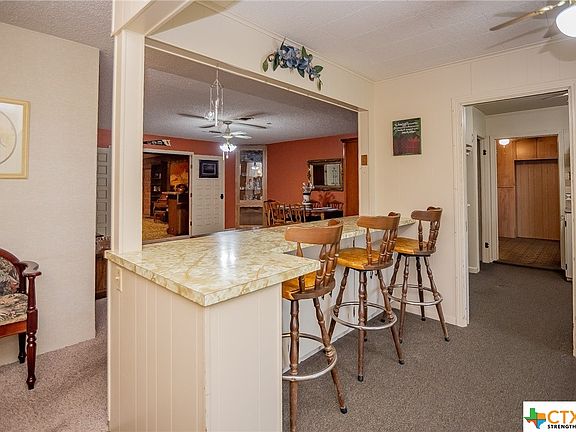 4th image of 2407 E Rosebud Ave