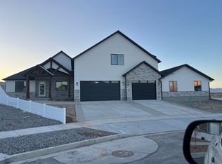 2027 Dunn Dr, Saratoga Springs, UT 84045