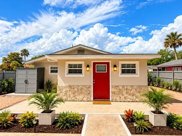 1015 2nd Ave, Titusville, FL 32780