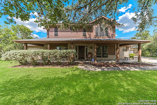 1st image of 201 S Rolling Oaks Ln