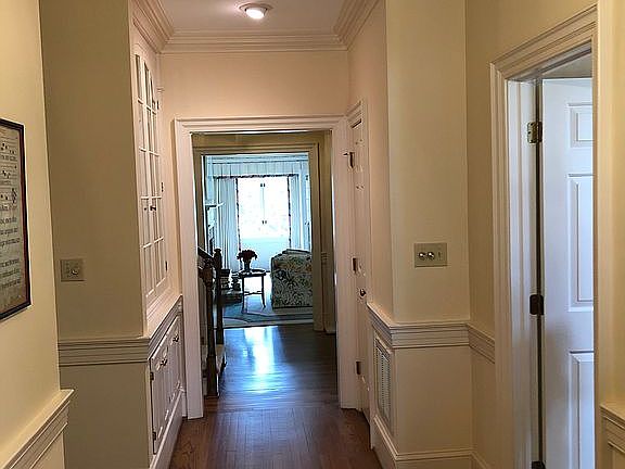 4th image of 49 Sturbridge Ln