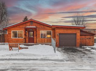 7030 Rovenna St, Anchorage, AK 99518