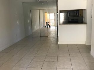 15665 SW 73rd Circle Ter, Miami, FL 33193