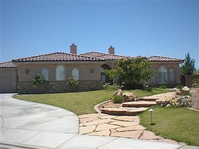 1st image of 19175 Glenbrook Cir