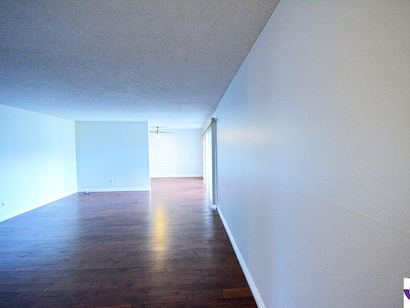 5th image of 382 E California Blvd APT 305