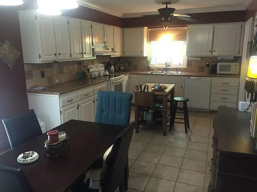 39 Brookcliff Drive — Photo 4