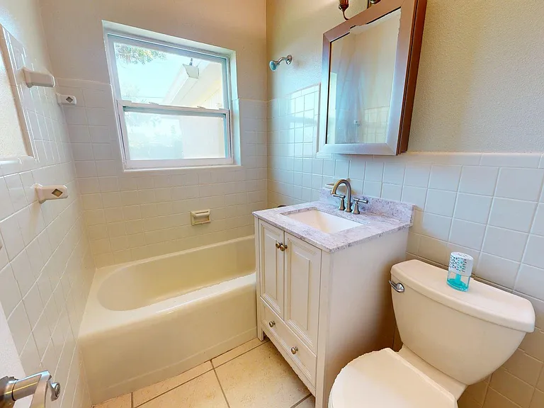 2205 20th St W — Photo 14