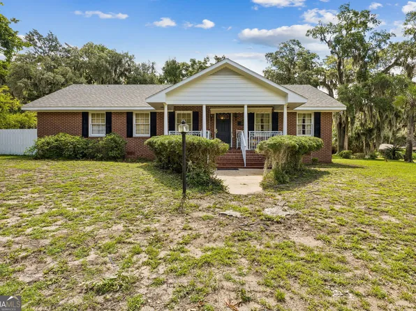 300 Dilworth St, Saint Marys, GA 31558