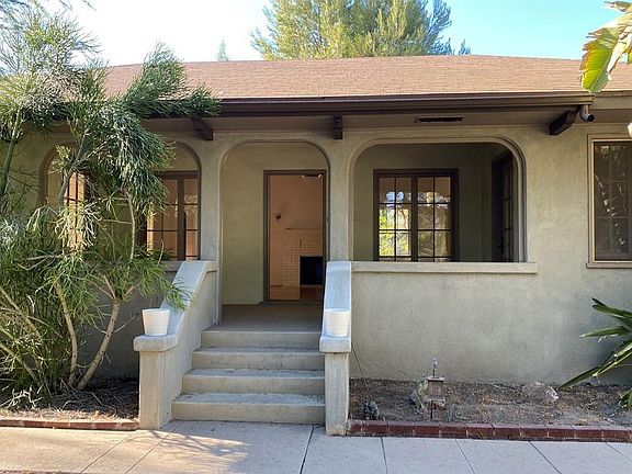 2nd image of 13125 Chandler Blvd