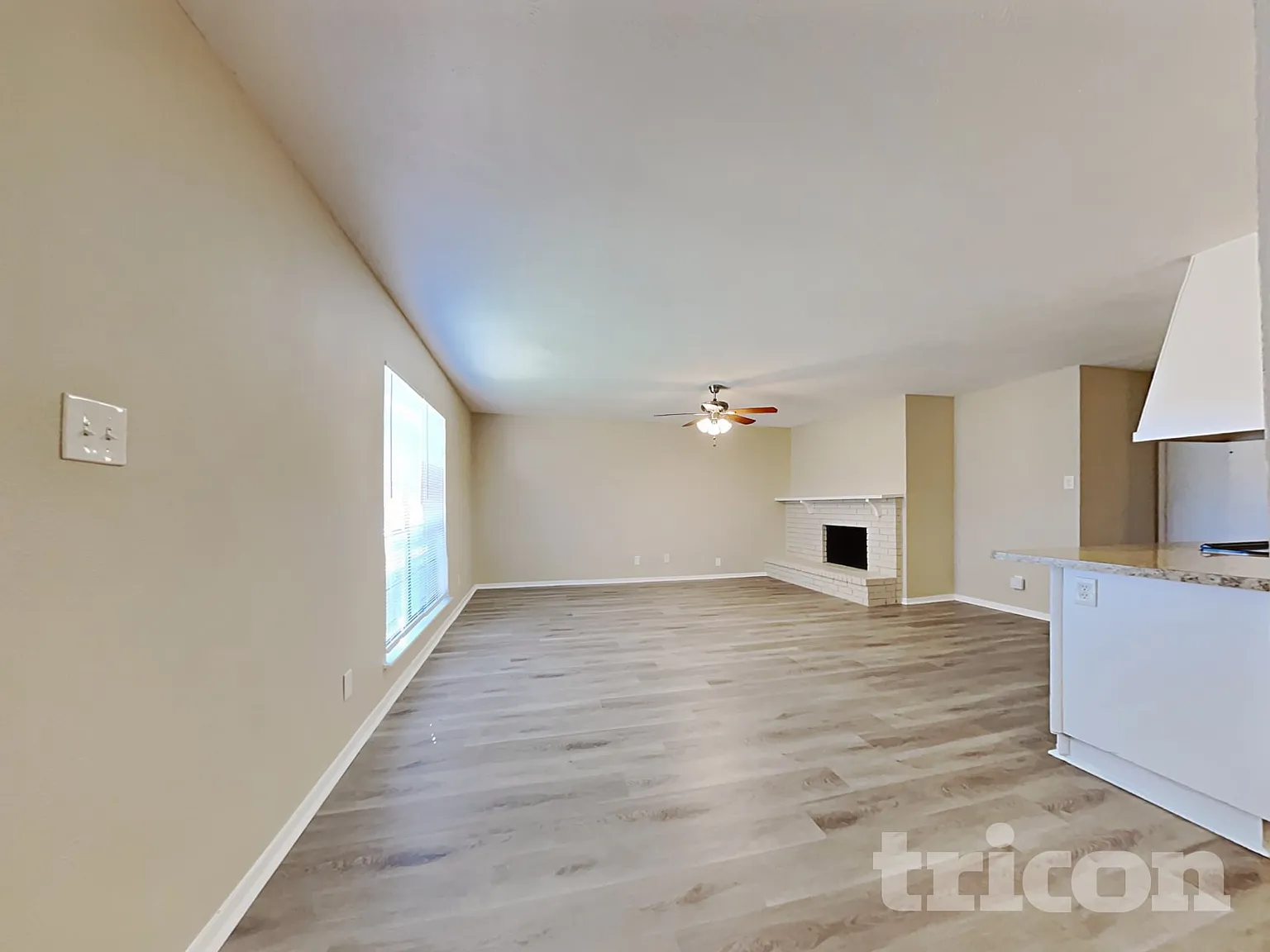 9324 Timberbluff Dallas TX — Photo 4