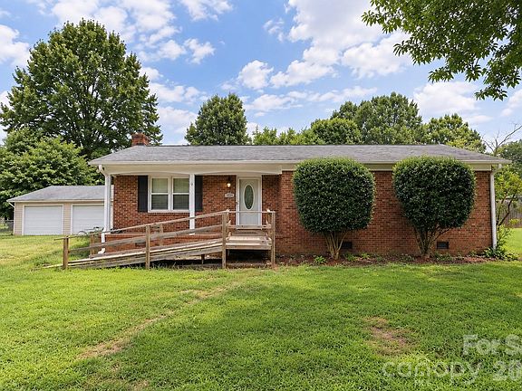 2nd image of 9289 Fisher Rd