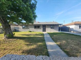 1609 Fairview Rd, Bakersfield, CA 93307