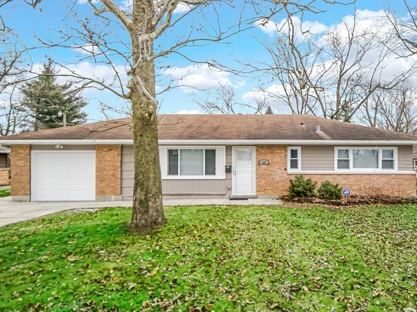 325 Waldmann Dr, Park Forest, IL 60466