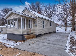 213 Olive St, Crystal City, MO 63019