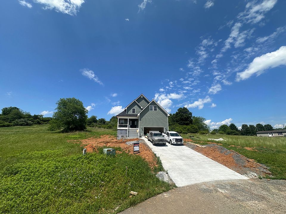 1st image of 435 Willow Bend Ln
