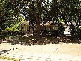 1st image of 458 Olive St