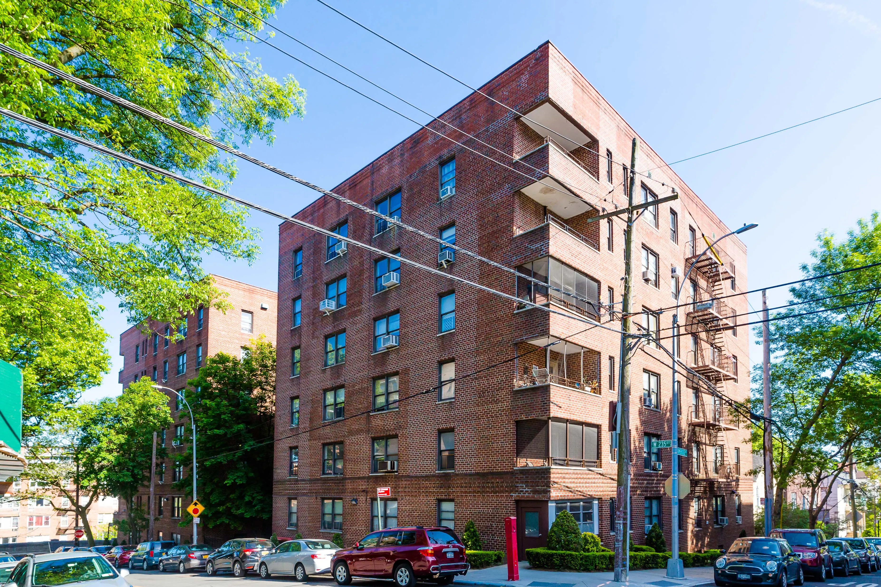500 West 235th Street in Spuyten Duyvil Sales, Rentals, Floorplans StreetEasy