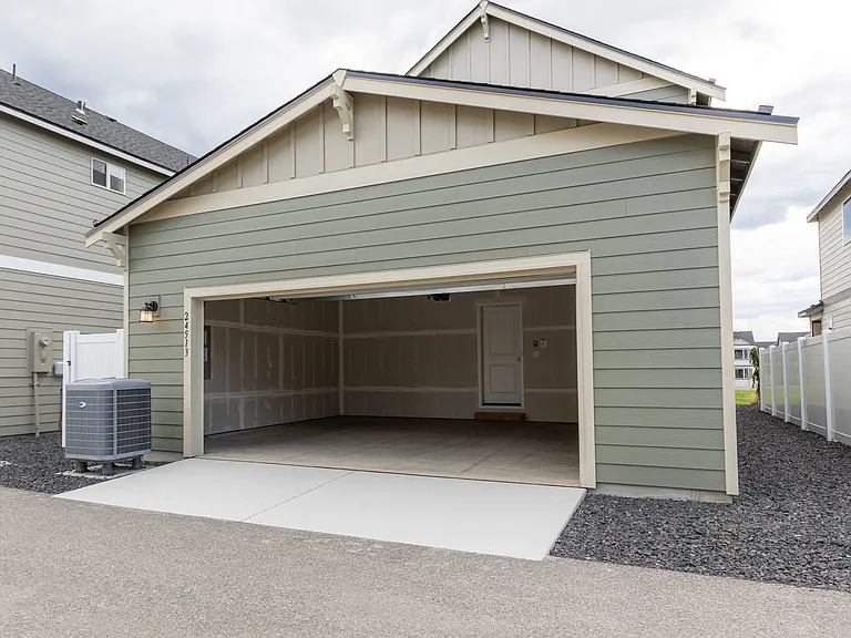 24513 E Feather Loop — Photo 15