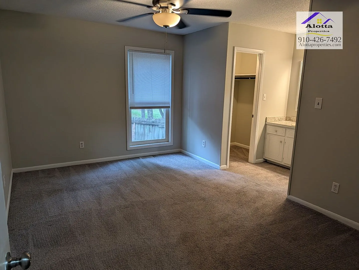 482 Corning Pl. — Photo 4
