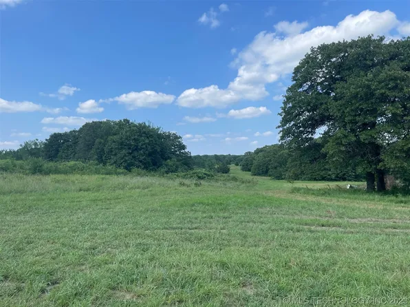 2500 Ferguson Rd, Mounds, OK 74047