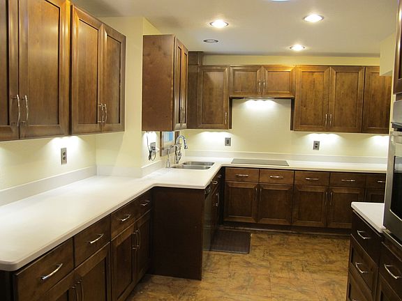 Kitchen - has skylight