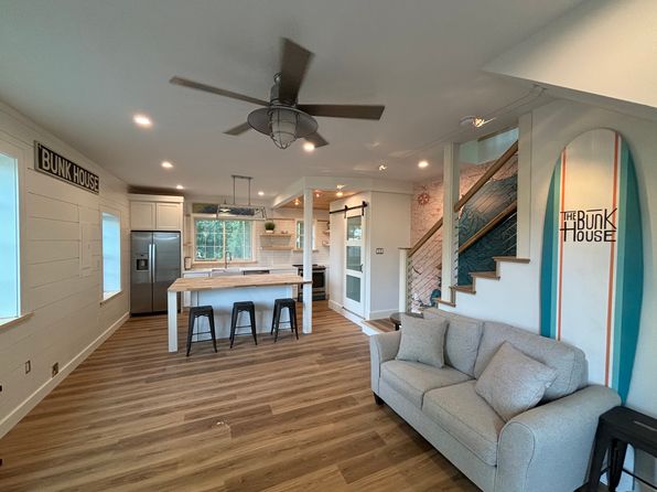 15 Buffum Hill Rd