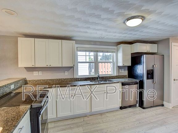 3rd image of 7304 Major Ave