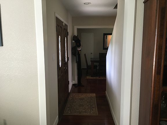Entrance Way_03042016