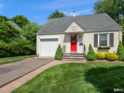 37 Kensington Street, Manchester, CT, 06040