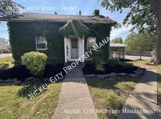 4030 Rensch Rd, Buffalo, NY 14228