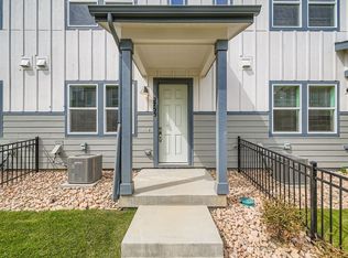 2755 Bear Springs Cir, Longmont, CO 80503