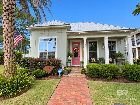 2632 Arcadia St, Gulf Shores, AL 36542
