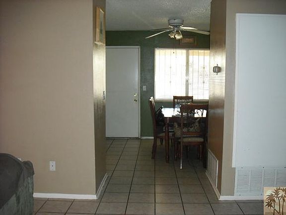 3rd image of 85427 Valencia Ln