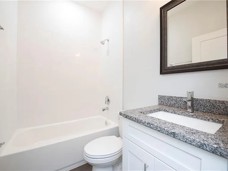 574 Geraldine Dr — Photo 10