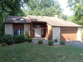 146 Garden Grove Rd, Manchester, CT 06040