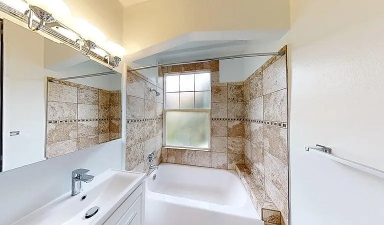 1395 Golden Gate Ave — Photo 10